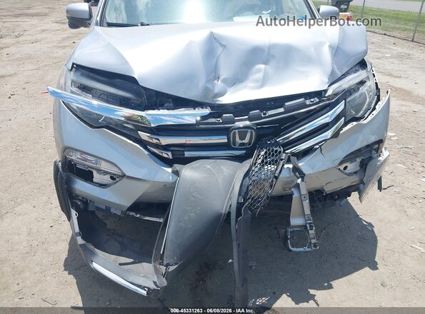 5FNYF6H98JB005649 2018 HONDA PILOT Серебряный Вид спереди