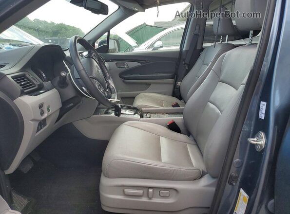5FNYF6H98JB010494 2018 HONDA PILOT Blue Вид салону спереду