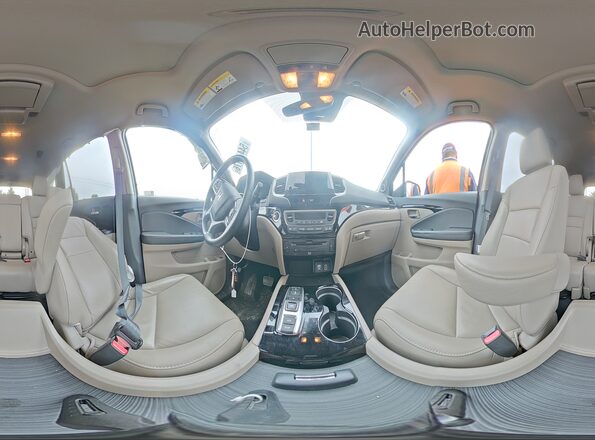 5FNYF6H98MB076760 2021 HONDA PILOT Burgundy 360 interior view