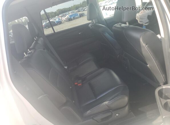 5FNYF6H99HB083125 2017 HONDA PILOT White Vista interior trasera
