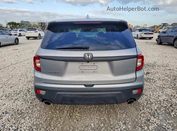 5FNYF7H2XMB007948 2021 HONDA PASSPORT Silver Widok z tyłu