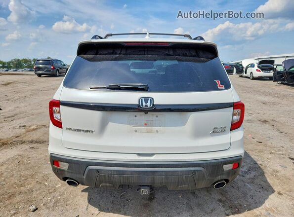 5FNYF8H08MB014725 2021 HONDA PASSPORT White Vista trasera
