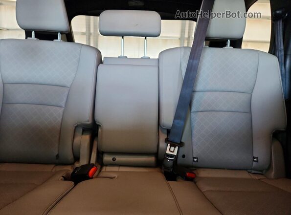 5FNYF8H50KB013609 2019 HONDA PASSPORT Серый Вид задних сидений