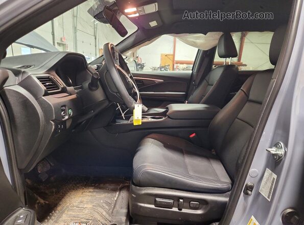 5FNYF8H53SB014110 2025 HONDA PASSPORT Синий Вид салона спереди