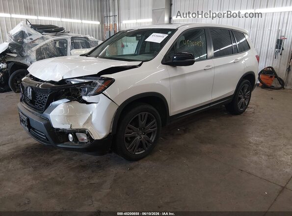 5FNYF8H54MB015852 2021 HONDA PASSPORT White წინა მარცხენა ხედი სამი მეოთხედიდან
