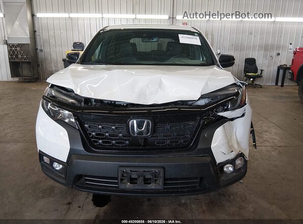 5FNYF8H54MB015852 2021 HONDA PASSPORT White უკანა სალონის ხედი