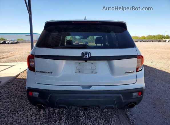 5FNYF8H55MB011048 2021 HONDA PASSPORT White Вид ззаду