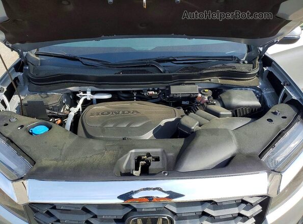 5FNYF8H5XRB018035 2024 HONDA PASSPORT Silver Vista del compartimento del motor