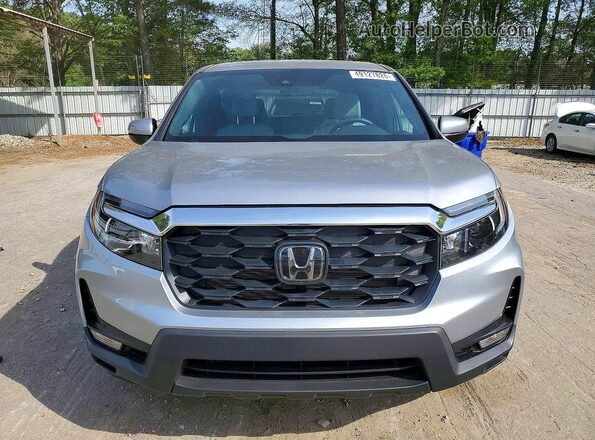5FNYF8H5XRB018035 2024 HONDA PASSPORT Silver Vista frontal