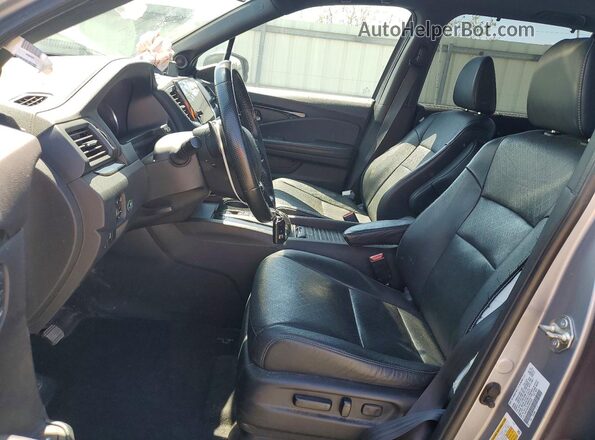 5FNYF8H97LB014342 2020 HONDA PASSPORT Silver Вид салону спереду