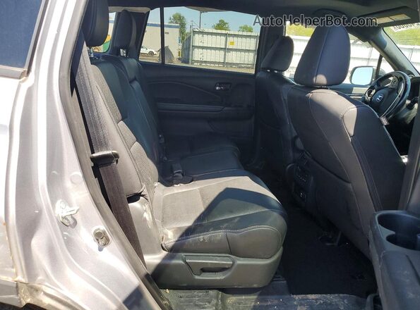 5FNYF8H97LB014342 2020 HONDA PASSPORT Silver Вид задньої частини салону