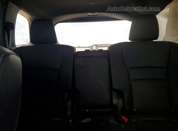 5FNYF8H98MB013122 2021 HONDA PASSPORT Black Rear seats view