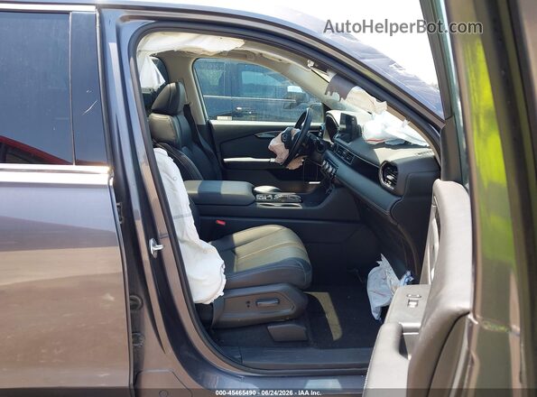 5FNYG1H73PB021202 2023 HONDA PILOT Gray Widok wnętrza z przodu