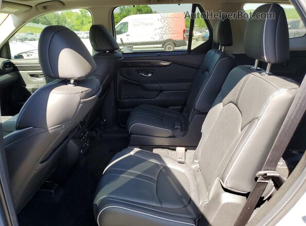 5FNYG1H85SB165772 2025 HONDA PILOT Gray Rear interior view