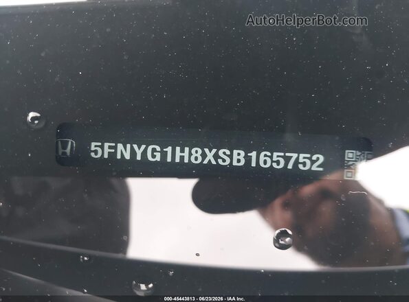 5FNYG1H8XSB165752 2025 HONDA PILOT Light Blue Вид підкапотного простору