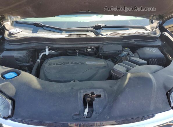 5FPYK2F16HB008245 2017 HONDA RIDGELINE Black Widok komory silnika