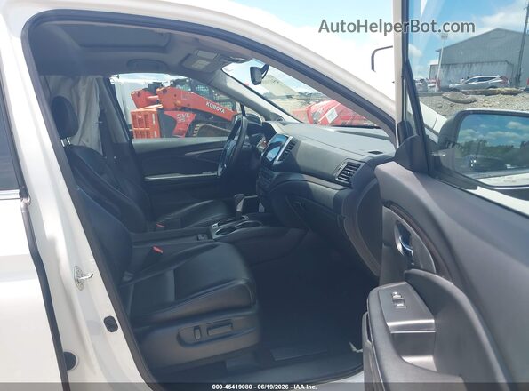 5FPYK2F62KB004745 2019 HONDA RIDGELINE White Vista interior delantera