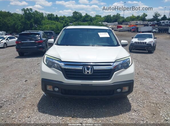 5FPYK2F62KB004745 2019 HONDA RIDGELINE White Vista del cuadro de instrumentos