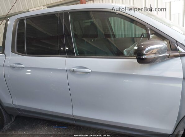 5FPYK3F14RB012799 2024 HONDA RIDGELINE Gray Rear interior view