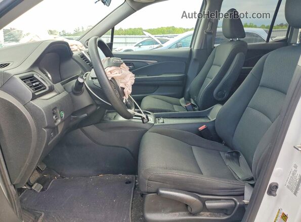 5FPYK3F15KB047938 2019 HONDA RIDGELINE Белый Вид салона спереди