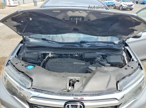 5FPYK3F19JB017694 2018 HONDA RIDGELINE Серый 