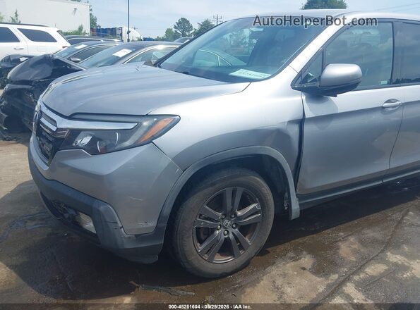 5FPYK3F1XKB047966 2019 HONDA RIDGELINE Silver Front interior view