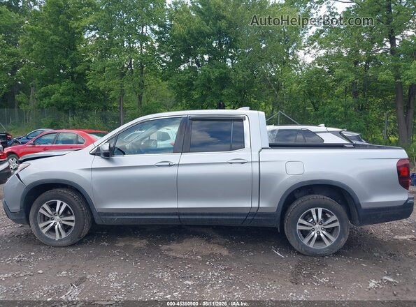 5FPYK3F45HB016739 2017 HONDA RIDGELINE Silver Սալոնի 360 աստիճան տեսք