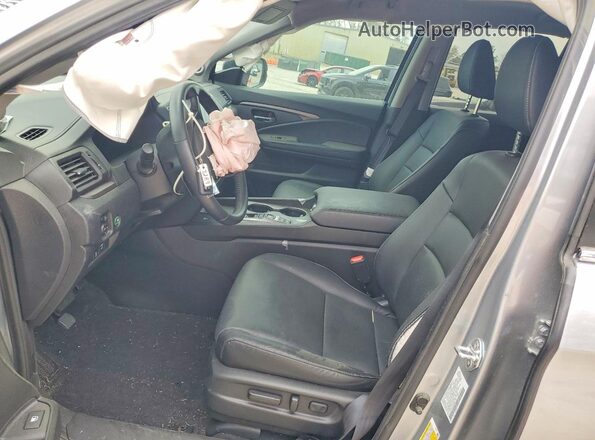 5FPYK3F46SB017289 2025 HONDA RIDGELINE Silver Front interior view