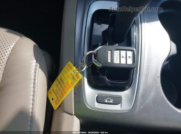 5FPYK3F58KB016234 2019 HONDA RIDGELINE White Dashboard view