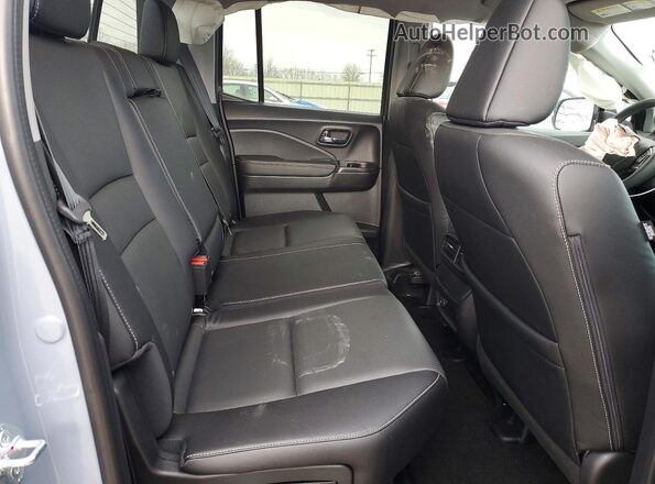 5FPYK3F58SB050657 2025 HONDA RIDGELINE Blue Vista de los asientos traseros