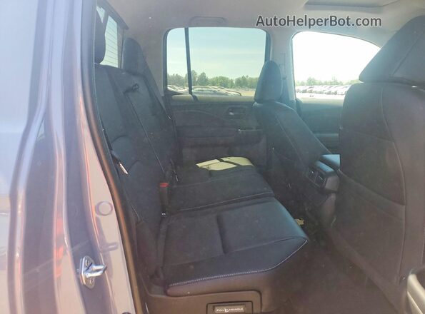 5FPYK3F58TB009656 2026 HONDA RIDGELINE Silver Widok tylnych siedzeń