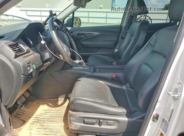 5FPYK3F59PB005637 2023 HONDA RIDGELINE White წინა სალონის ხედი