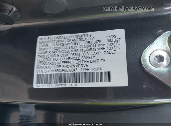5FPYK3F5XPB016047 2023 HONDA RIDGELINE Gray Շարժիչի բաժամունքի տեսք