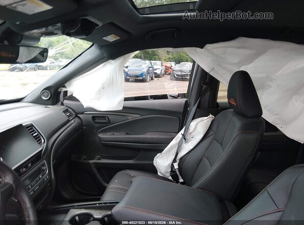 5FPYK3F61RB011556 2024 HONDA RIDGELINE Gray Вид салону спереду