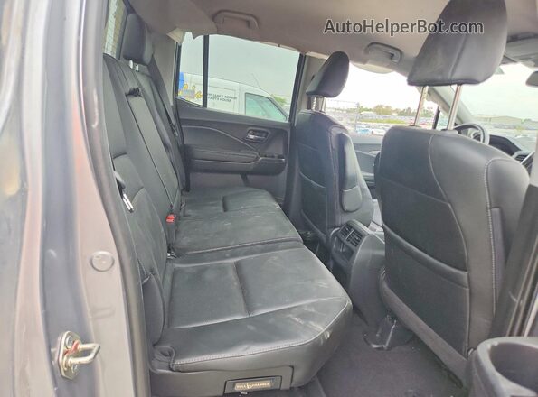 5FPYK3F63HB032164 2017 HONDA RIDGELINE Silver 