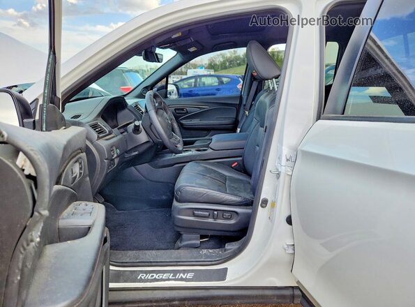 5FPYK3F6XSB002456 2025 HONDA RIDGELINE White ძრავის განყოფილების ხედი