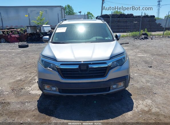5FPYK3F71HB002525 2017 HONDA RIDGELINE Silver Դիմացի տեսք