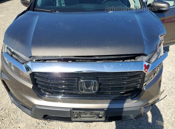 5FPYK3F71NB012774 2022 HONDA RIDGELINE Gray Vista interior trasera