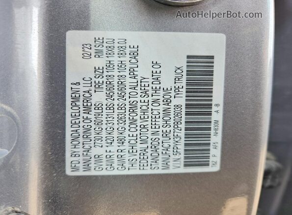 5FPYK3F72PB026038 2023 HONDA RIDGELINE Silver VIN კოდის სტიკერის ხედი
