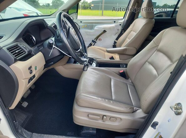 5FPYK3F76HB023645 2017 HONDA RIDGELINE White Սալոնի դիմացի տեսք