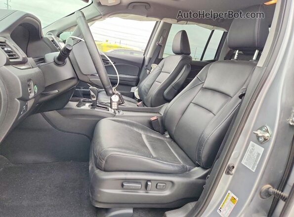 5FPYK3F79KB024604 2019 HONDA RIDGELINE Silver Вид салону спереду