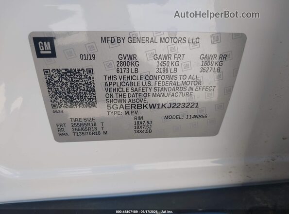 5GAERBKW1KJ223221 2019 BUICK ENCLAVE White ძრავის განყოფილების ხედი