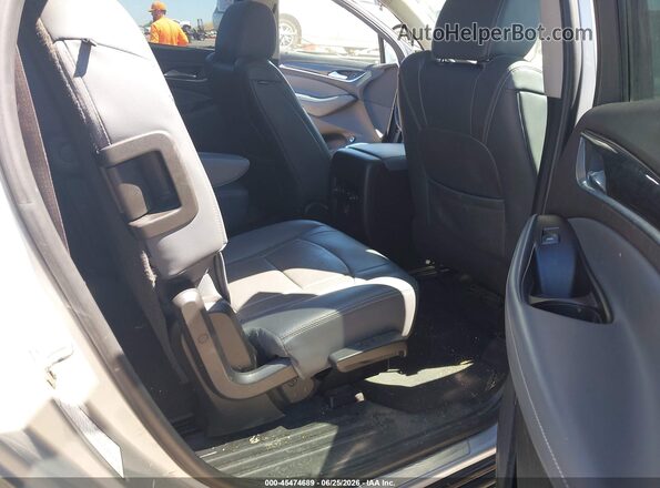 5GAERBKW2LJ107558 2020 BUICK ENCLAVE Серебряный Вид наклейки с VIN-кодом