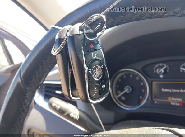 5GAERBKW2LJ107558 2020 BUICK ENCLAVE Серебряный Вид панели приборов