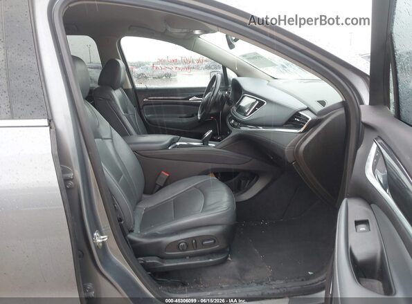 5GAERBKW4KJ260182 2019 BUICK ENCLAVE Gray Vista interior delantera