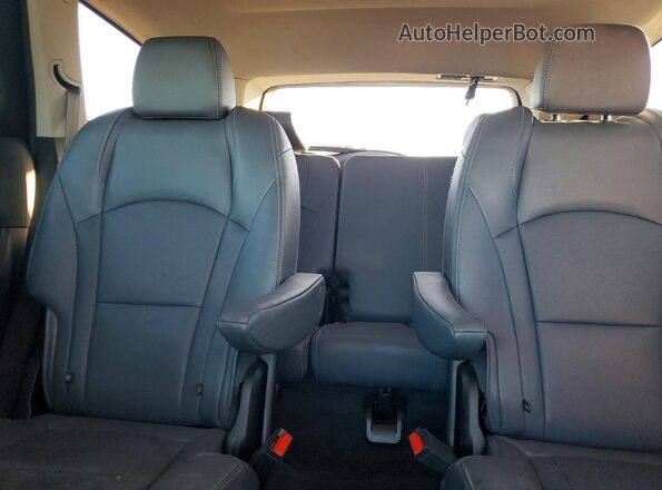 5GAERBKW5LJ315840 2020 BUICK ENCLAVE Белый Вид задних сидений
