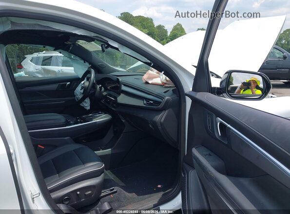 5GAERBRS3SJ229010 2025 BUICK ENCLAVE White Front interior view