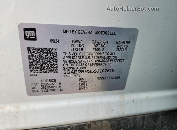 5GAERBRS5SJ107619 2025 BUICK ENCLAVE White 360 interior view