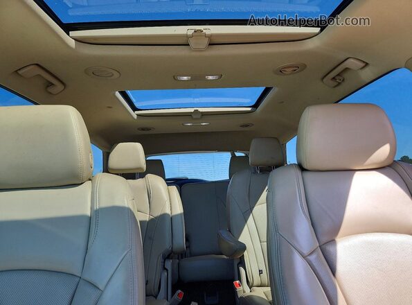 5GAERCKW2JJ133743 2018 BUICK ENCLAVE White Вид задніх сидінь