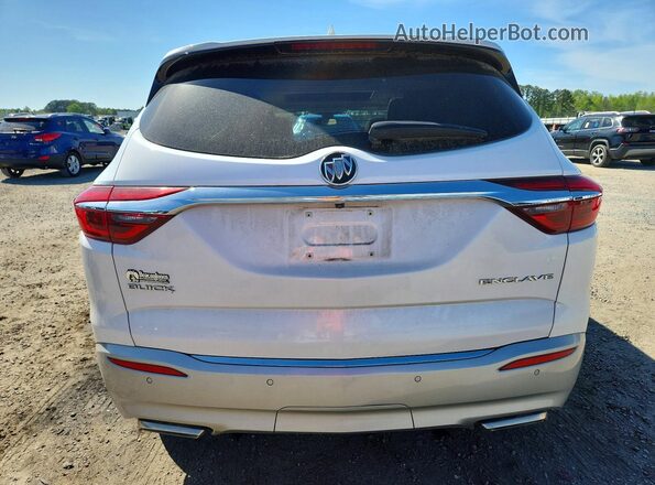 5GAERCKW2JJ133743 2018 BUICK ENCLAVE White Вид ззаду
